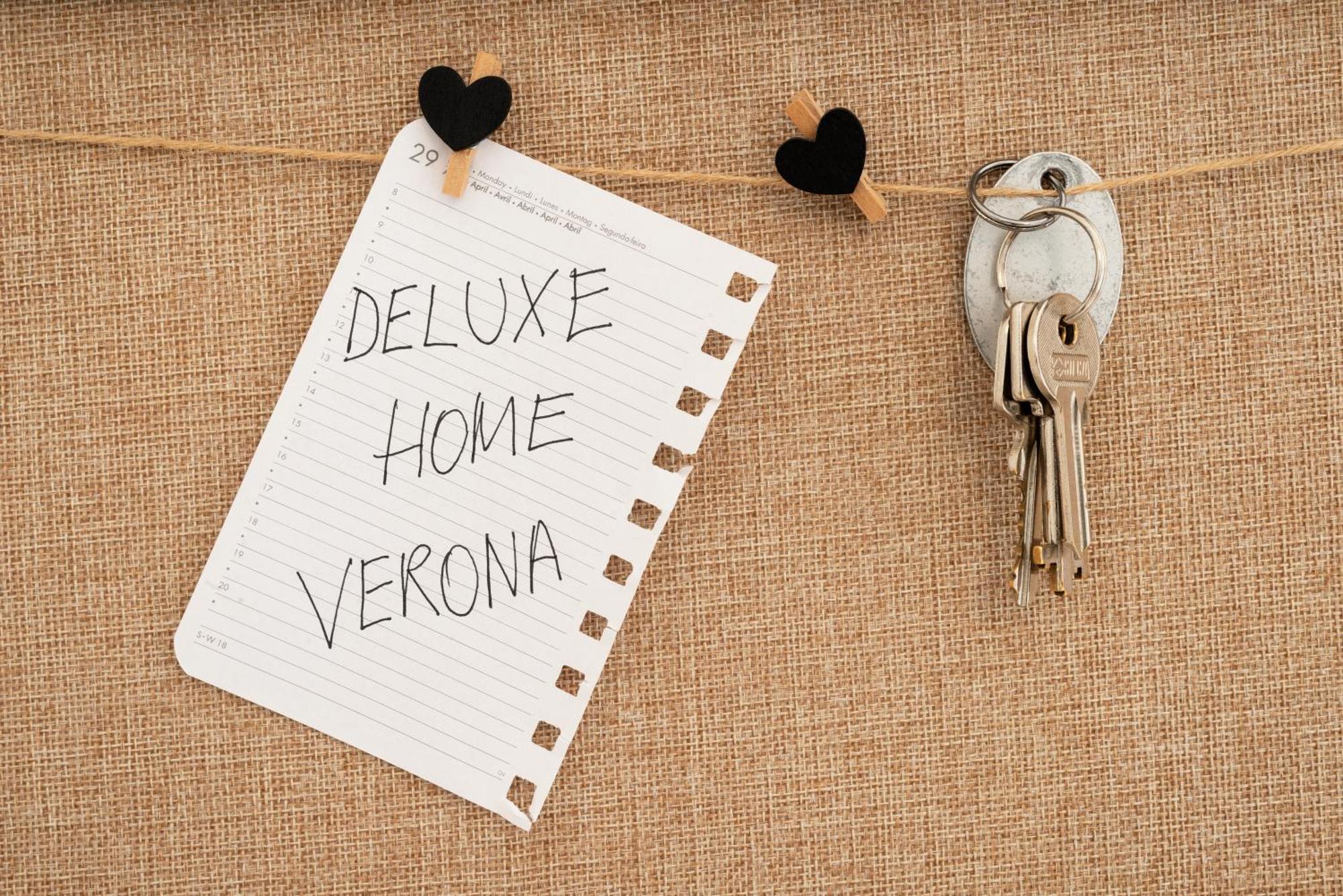 Deluxe Home Verona Exterior foto